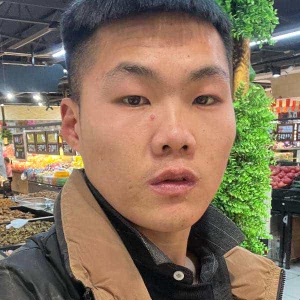 28岁岁河南单身帅哥 - 莱芜吉缘网
