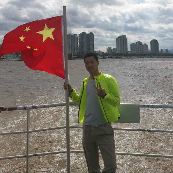 31岁岁浙江单身帅哥 - 莱芜吉缘网
