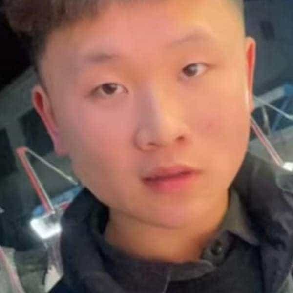 22岁岁河南单身帅哥 - 莱芜吉缘网