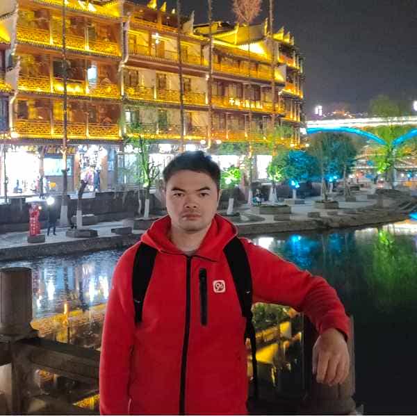 39岁岁广东单身帅哥 - 莱芜吉缘网